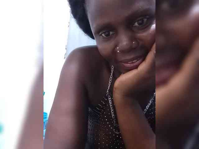 lady--254 webcam