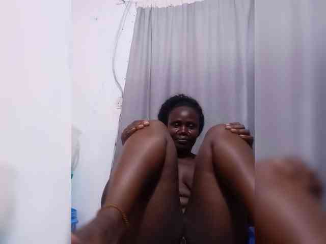 lady--254 webcam