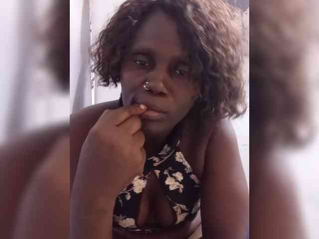lady--254