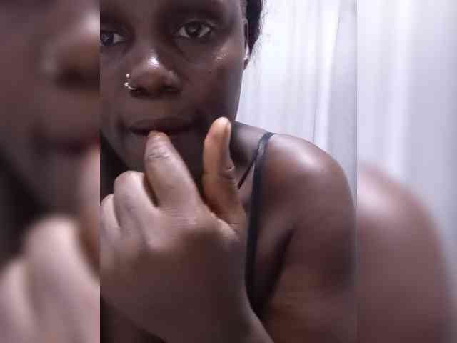 lady--254 webcam