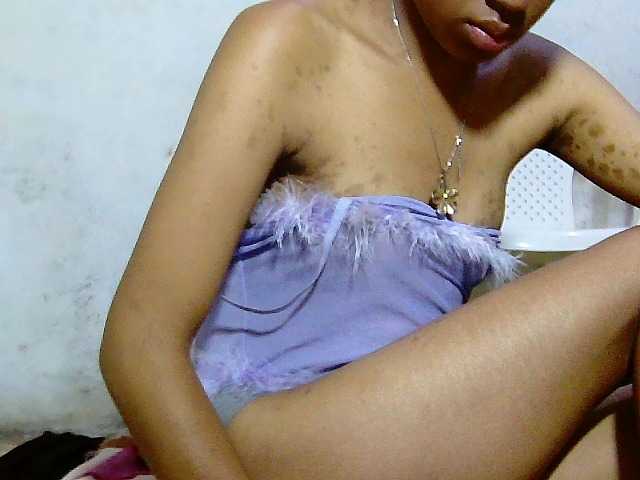Princesse586 live cam on BongaCams