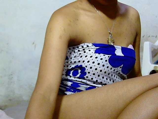 Princesse586 live cam on BongaCams