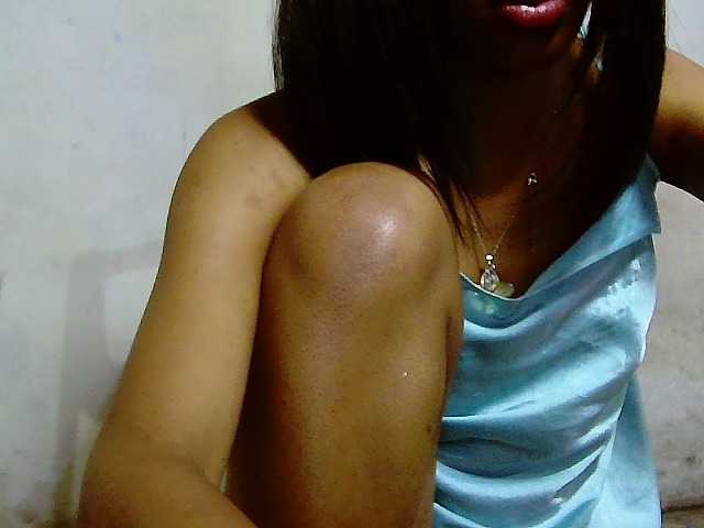 Princesse586 live cam on BongaCams