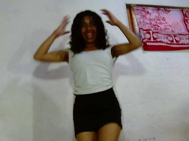 Princesse586 — live female cam