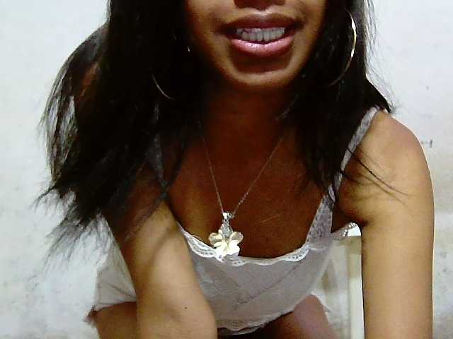 Princesse586 live cam on BongaCams
