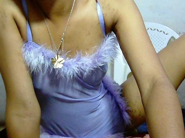 Princesse586 live cam on BongaCams