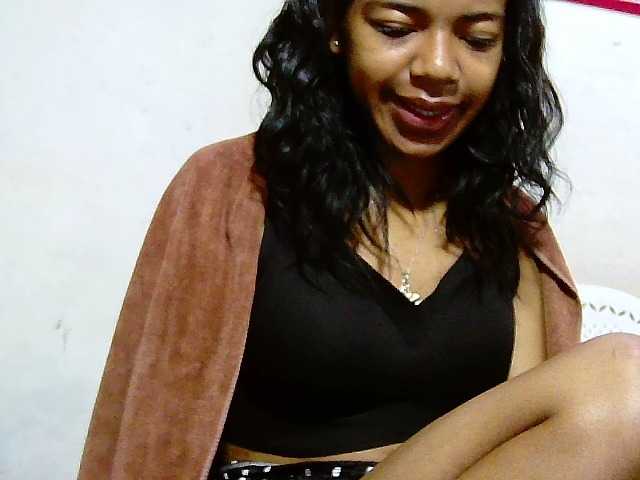 Princesse586 live cam on BongaCams