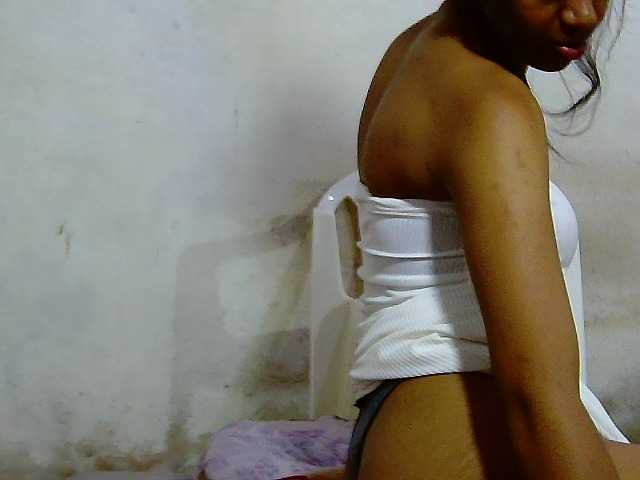 Princesse586 live cam on BongaCams