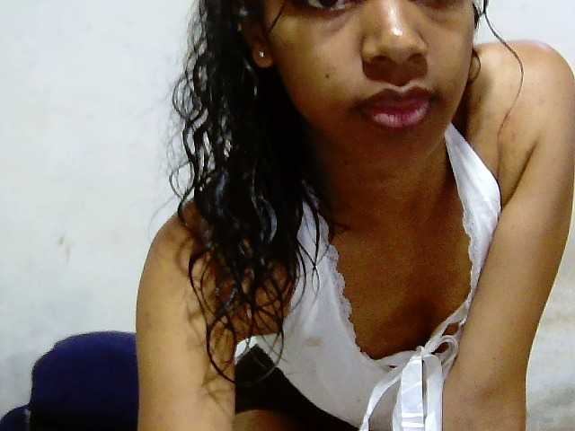 Princesse586 live cam on BongaCams