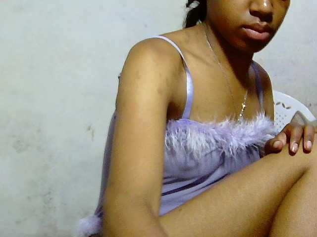Princesse586 live cam on BongaCams