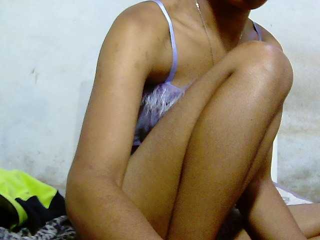 Princesse586 live cam on BongaCams