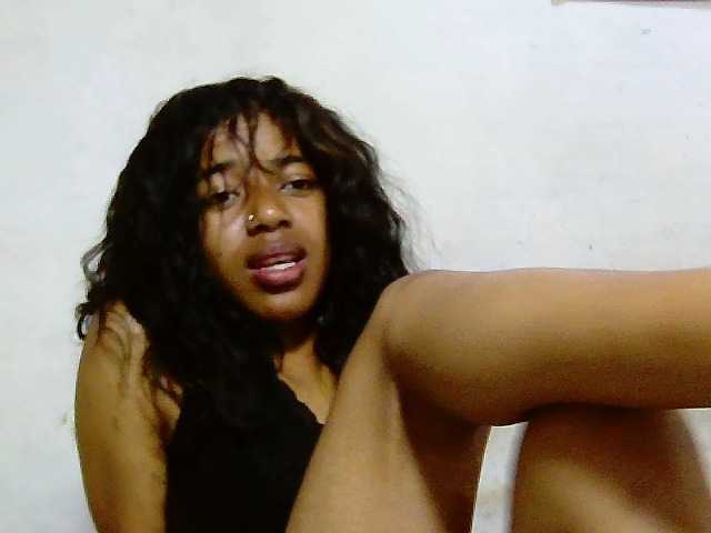 Princesse586 live cam on BongaCams