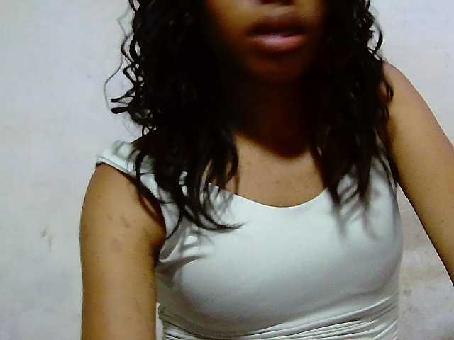 Princesse586 — live female cam