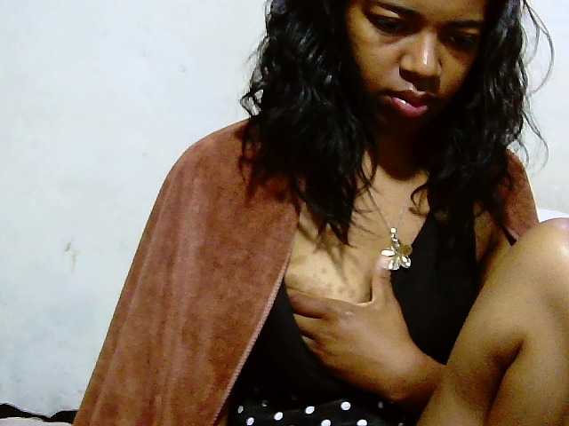 Princesse586 live cam on BongaCams