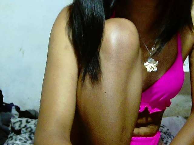 Princesse586 live cam on BongaCams