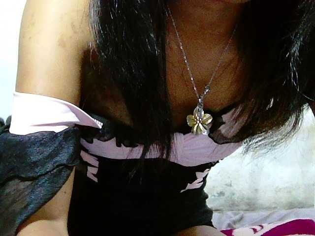 Princesse586 live cam on BongaCams