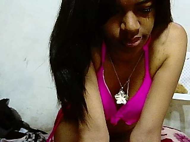 Princesse586 live cam on BongaCams