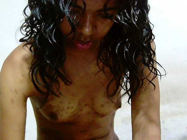 Princesse586 live cam on BongaCams