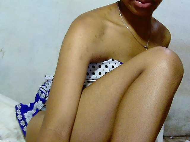 Princesse586 live cam on BongaCams