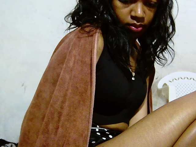 Princesse586 live cam on BongaCams