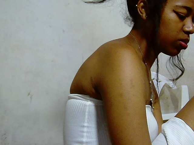 Princesse586 live cam preview