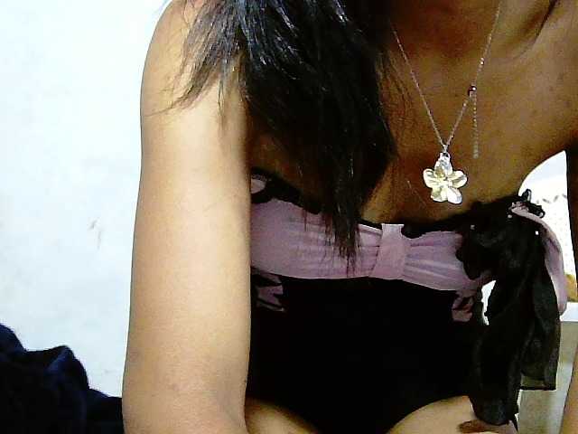 Princesse586 live cam on BongaCams