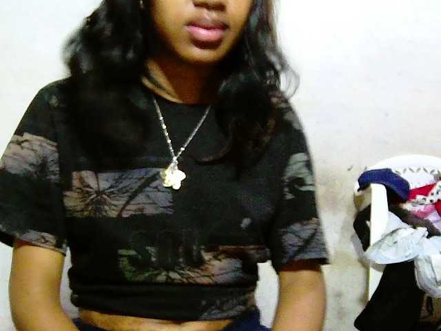 Princesse586 live cam on BongaCams