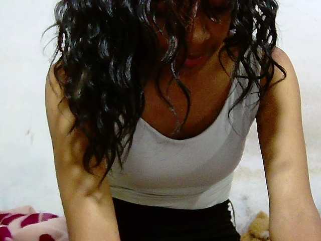 Princesse586 live cam on BongaCams