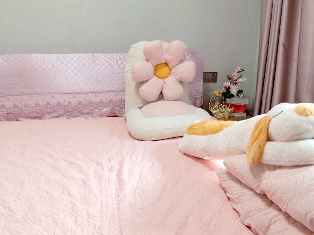 XuXue live cam on BongaCams