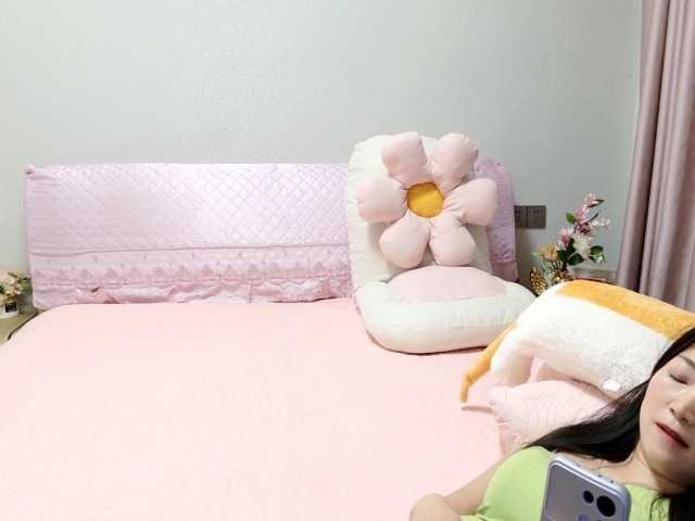 XuXue live cam on BongaCams