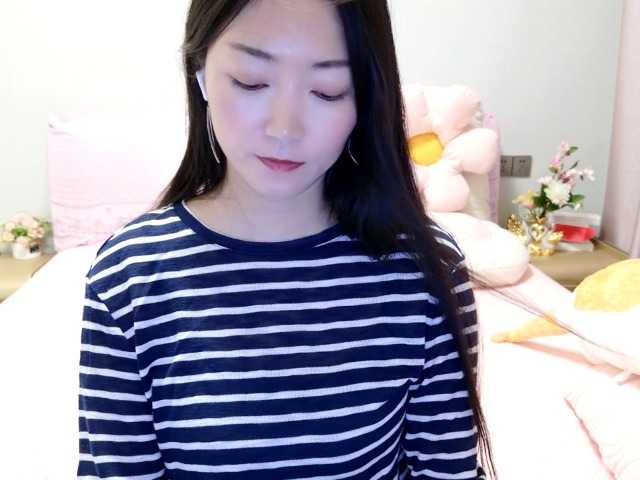 XuXue live cam on BongaCams