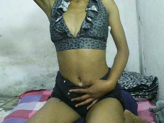 SexyMimi586, en vivo ahora en BongaCams