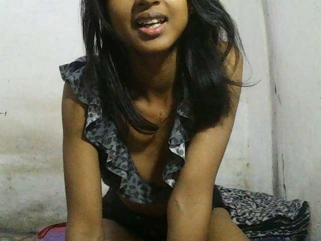 SexyMimi586 live cam on BongaCams