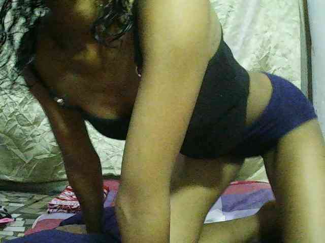 SexyMimi586 webcam