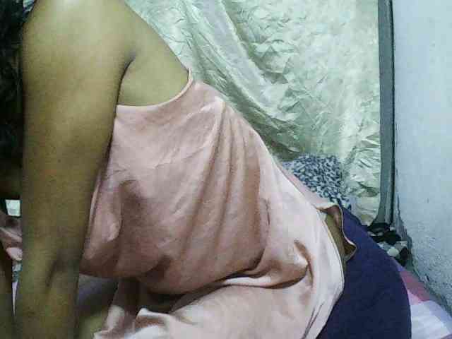 SexyMimi586 webcam