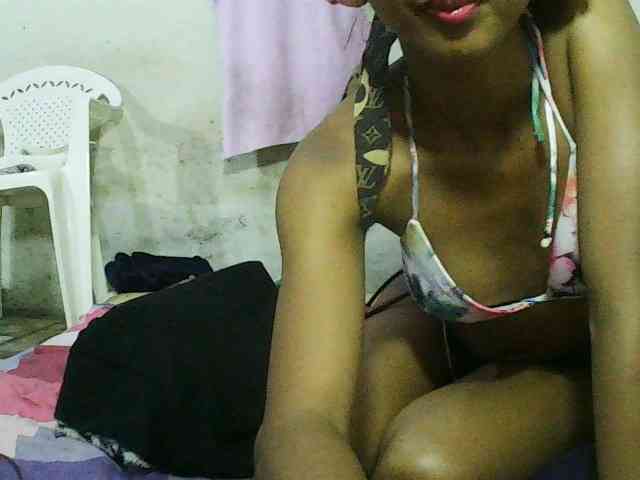 SexyMimi586 webcam