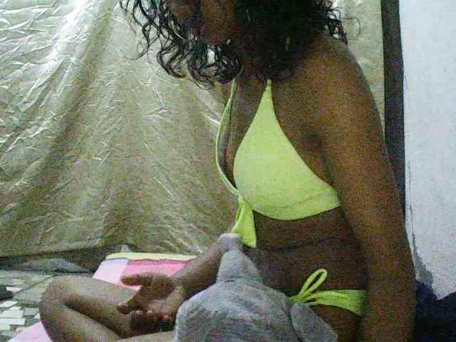 SexyMimi586 webcam