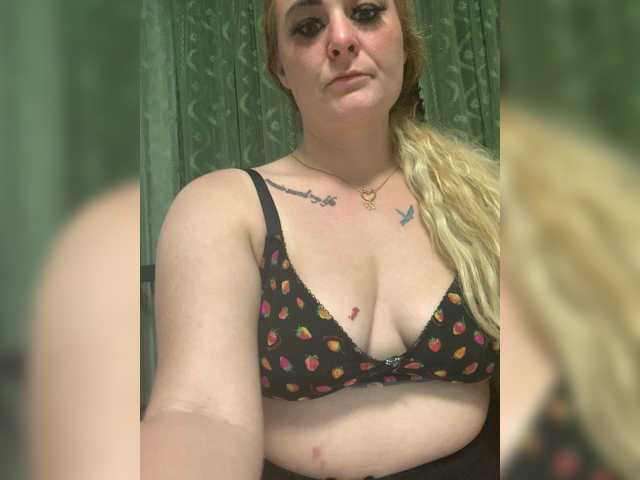 PinkPussy111131 live cam