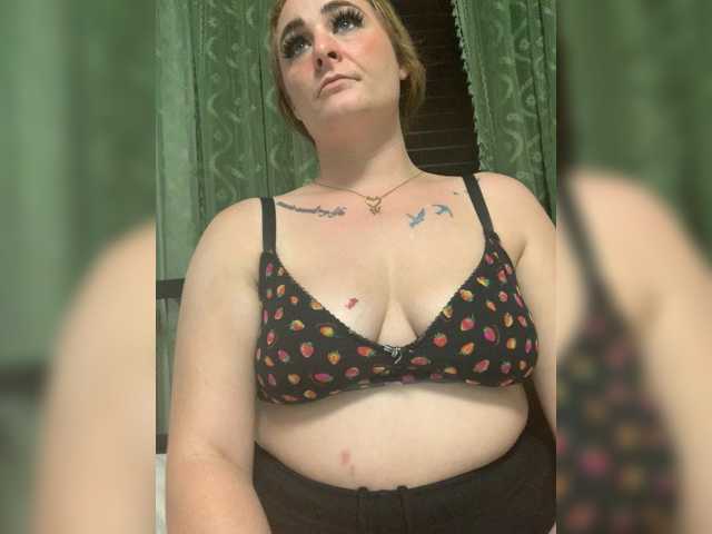 Profile thumbnail for PinkPussy111131