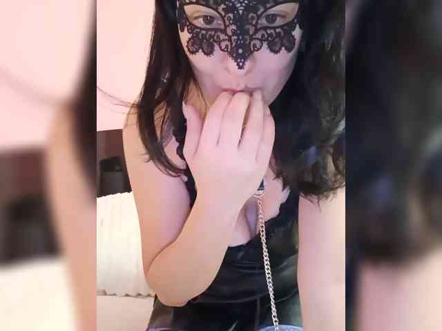 HotMilfa webcam