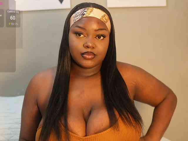 sweetyummychocolate webcam