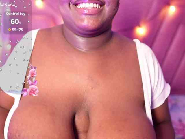 sweetyummychocolate webcam
