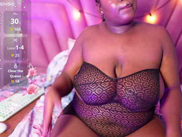 sweetyummychocolate webcam