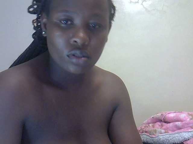 Ava02