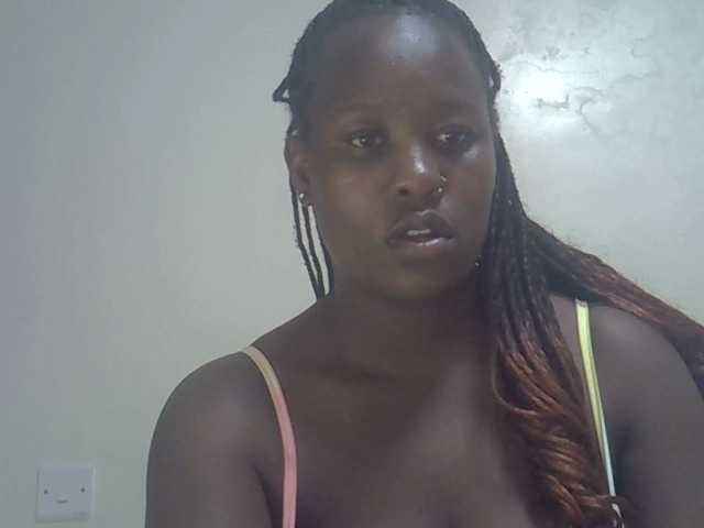 Ava02