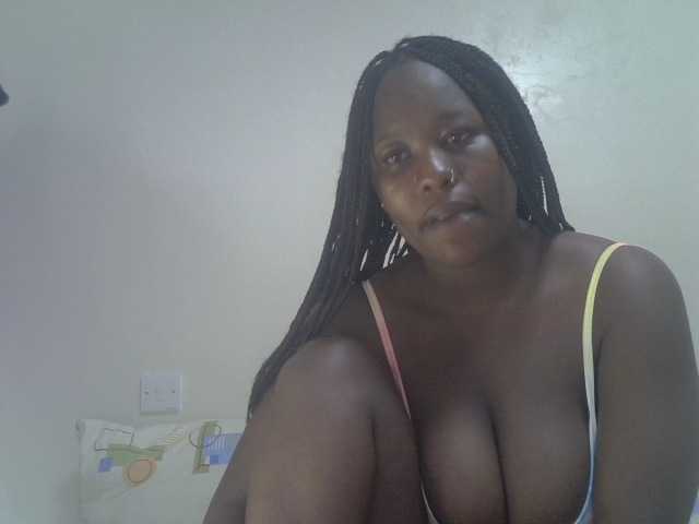 Ava02
