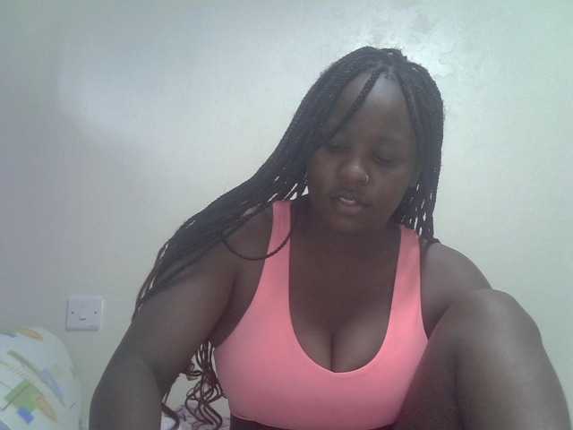 Ava02