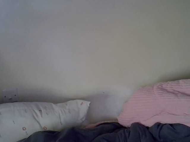 Ava02 live cam on BongaCams