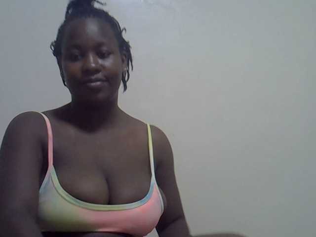 Ava02