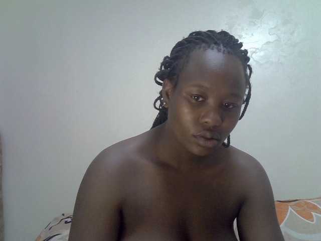 Ava02